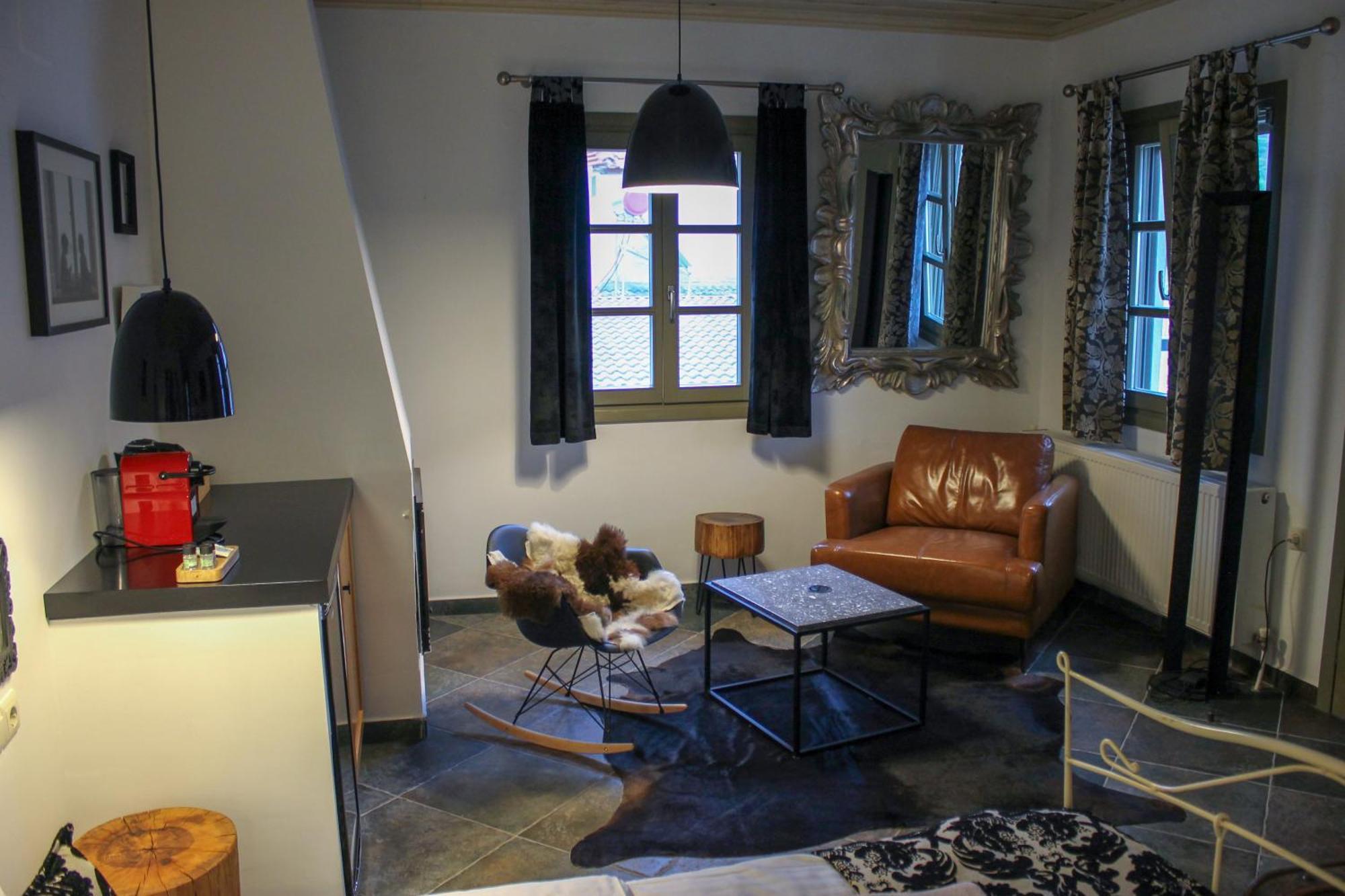 Oikies Art Rooms Ángistron Dış mekan fotoğraf