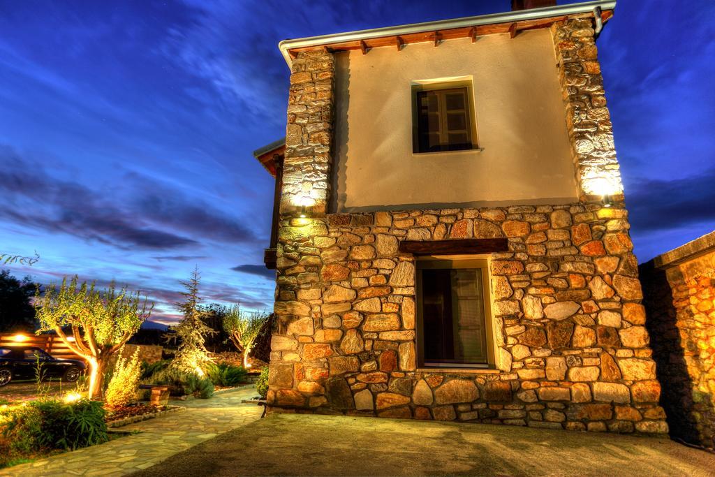 Oikies Art Rooms Ángistron Dış mekan fotoğraf